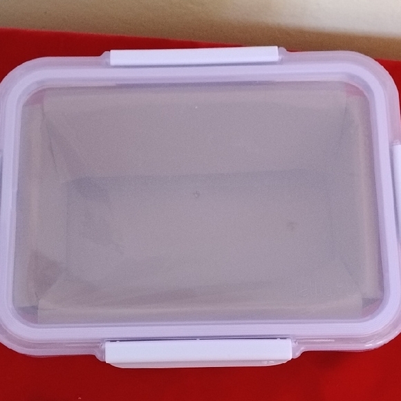 D- NWT Ello Glass Storage Container with Lavender Lid - Picture 9 of 11